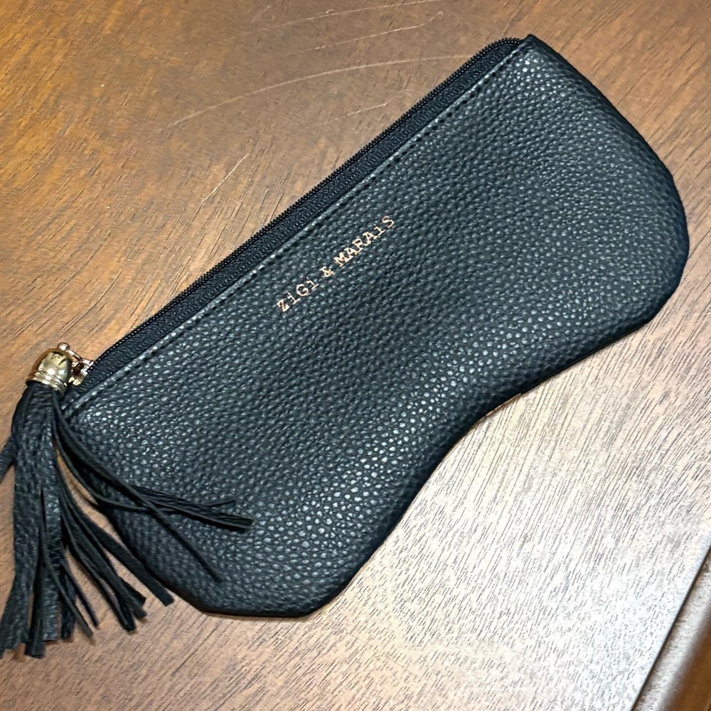 ZiGi & Marais Pouch or Sunglass Case with Stripe and Tassel - Picture 4 of 8